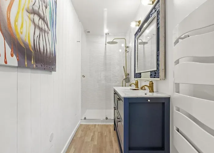 Centre-ville-proche Des Plages-wifi-clim Apartment