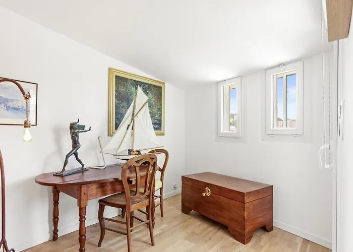 Centre-ville-proche Des Plages-wifi-clim Apartment