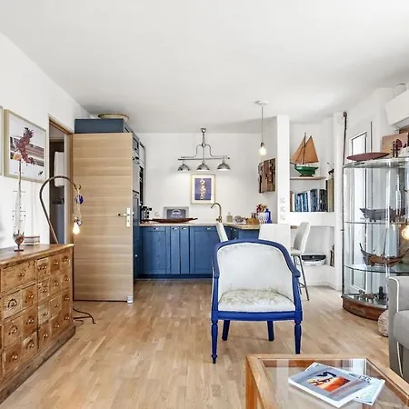 Apartment Centre-ville-proche Des Plages-wifi-clim