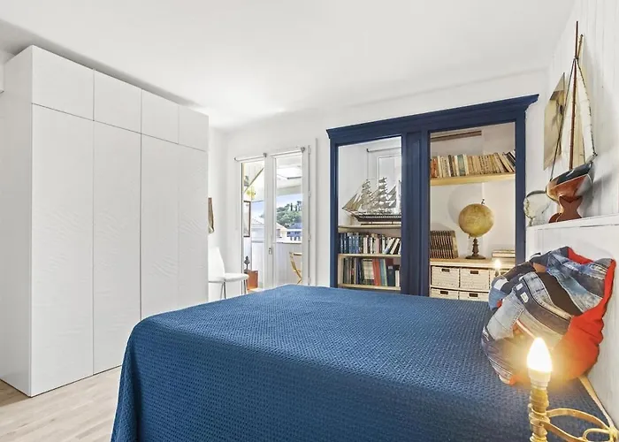 Apartament Centre-ville-proche Des Plages-wifi-clim Saint-Raphaël